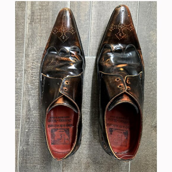 STYLISH JEFFREY WEST WINGTIP SHOES. GREAT COLOR. RARE FIND. EXCELLENT CONDITION. - Picture 1 of 5